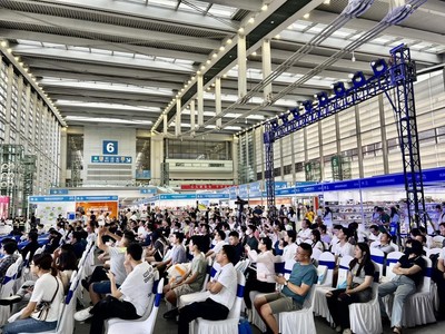 傳統(tǒng)貿(mào)易+數(shù)字貿(mào)易創(chuàng)新營銷新場景 第三屆SEE外貿(mào)工廠展交易額再創(chuàng)新高